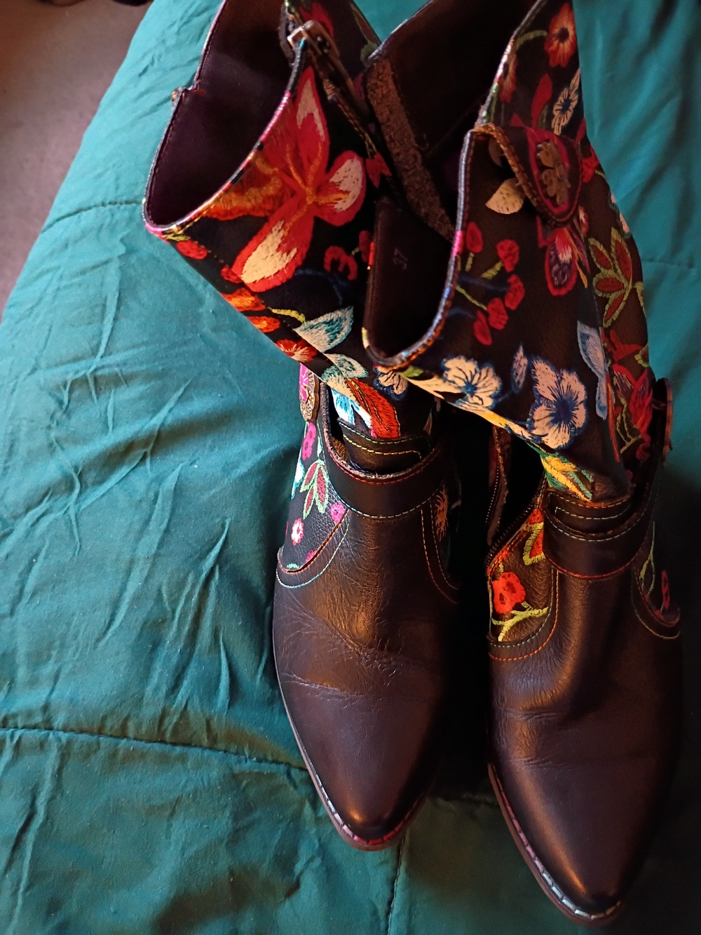 Embroidered Floral Ankle Booties - Black with Multi Floral 6.5/37